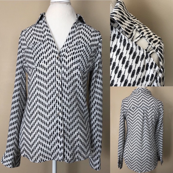 Candies Chevron Cold Shoulder Top - Picture 1 of 8